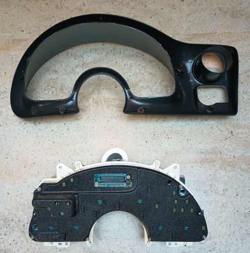 ***EXTRA*LOW*MILES***1993-1996 Pontiac FIREBIRD V6 5-Speed Instrument Cluster - Picture 9 of 12
