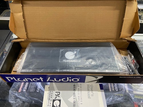 PLANET AUDIO BB175.4B 4-CHANNEL CLASS D AMPLIFIER *CLASSIC* - Picture 3 of 4