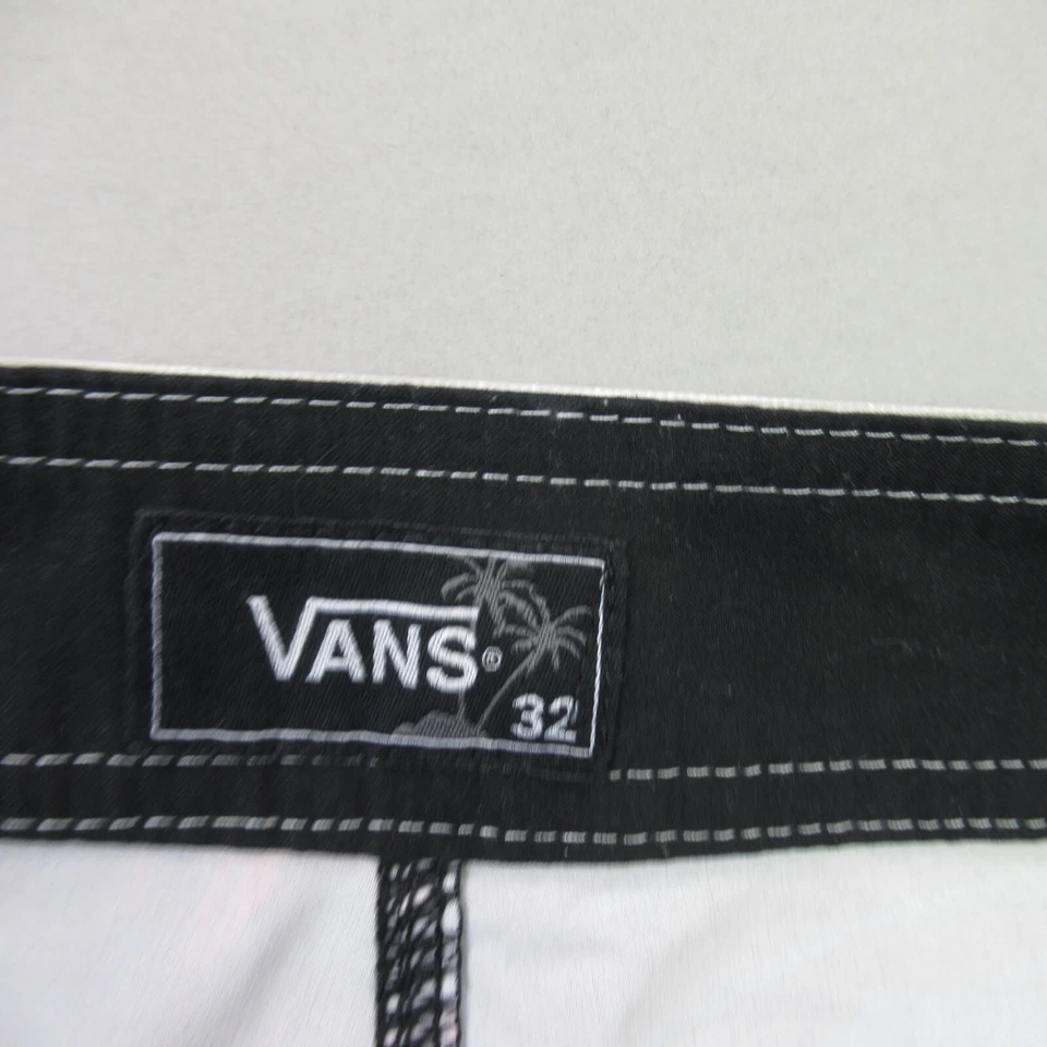 Pantalones Cortos Vans Para Hombre 32 Bolsillos Chino Calce Regular Exterior Tablero Cordón Foto 3 de 4