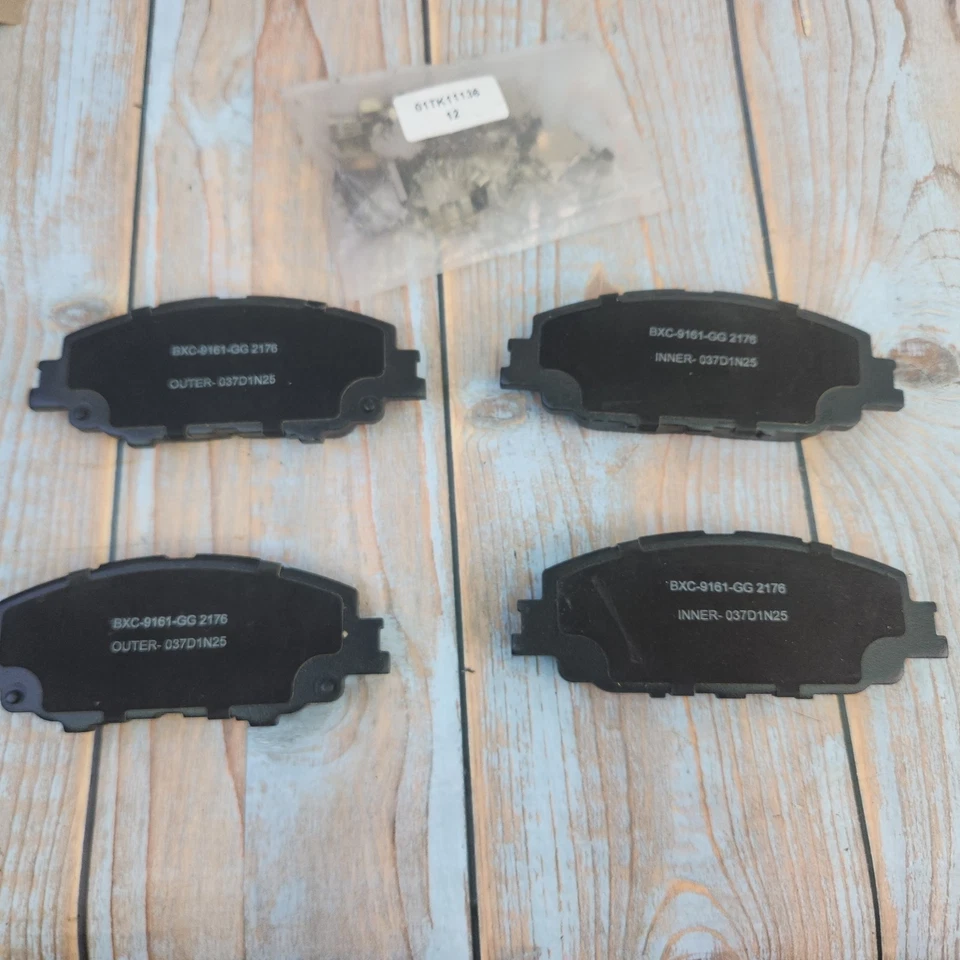 Pastillas de freno delanteras de cerámica Bendix Premium SBC2176 para Toyota Corolla Prius Prime Foto 2 de 4