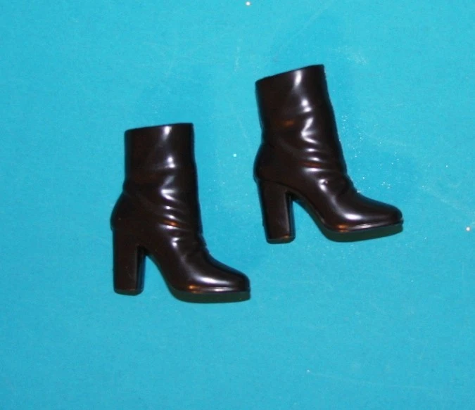 Vintage BARBIE DOLL Foot Fashion High Heel Slouch Boots Black 1990s Shoes - Image 2 of 4