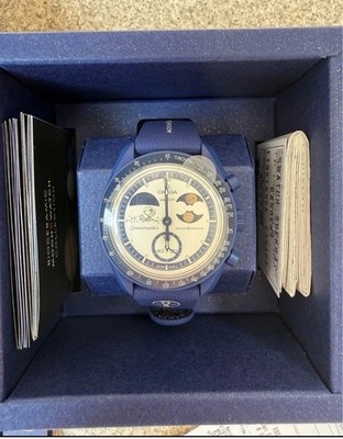 Swatch Omega Snoopy Moonswatch Mission To Earthphase Moonshine