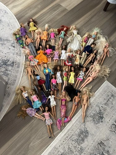 Lot Of 41 Loose Barbie Dolls Vintage 1980s And 1990s Possibly Early 2000s
