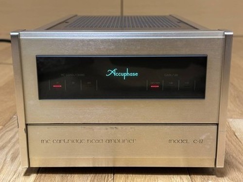 Accuphase C-17 vintage audio equipment - eBay listing photo 1