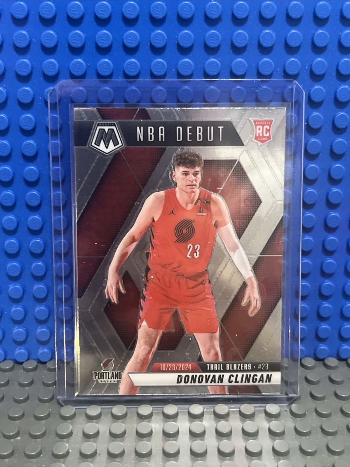 2024-25 Panini Mosaic Donovan Clingan Rookie NBA Debut No. 261