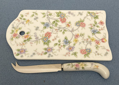 Andrea by Sadek Corona Fine Porcelain China Cheese Board with Knife