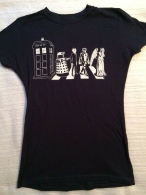 Doctor Who Characters Crossing Street Girls JUNIORS Blue T-shirt Dalek, Angel