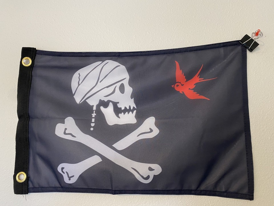 Bandiera Jolly Roger 12x18 Con Occhi Rossi - RFCO - Perfetta Per Giardino O Parete
