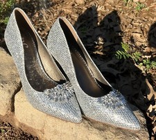 New Size 10 TG Women s Elegant Jeweled Silver Glittered High Heel Shoes
