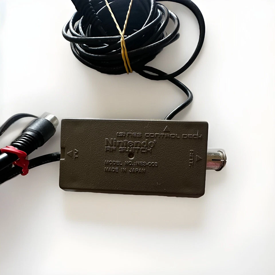 Original Nintendo NES RC Adapter Power Supply & Original Nintendo RF Switch - Image 2 of 4
