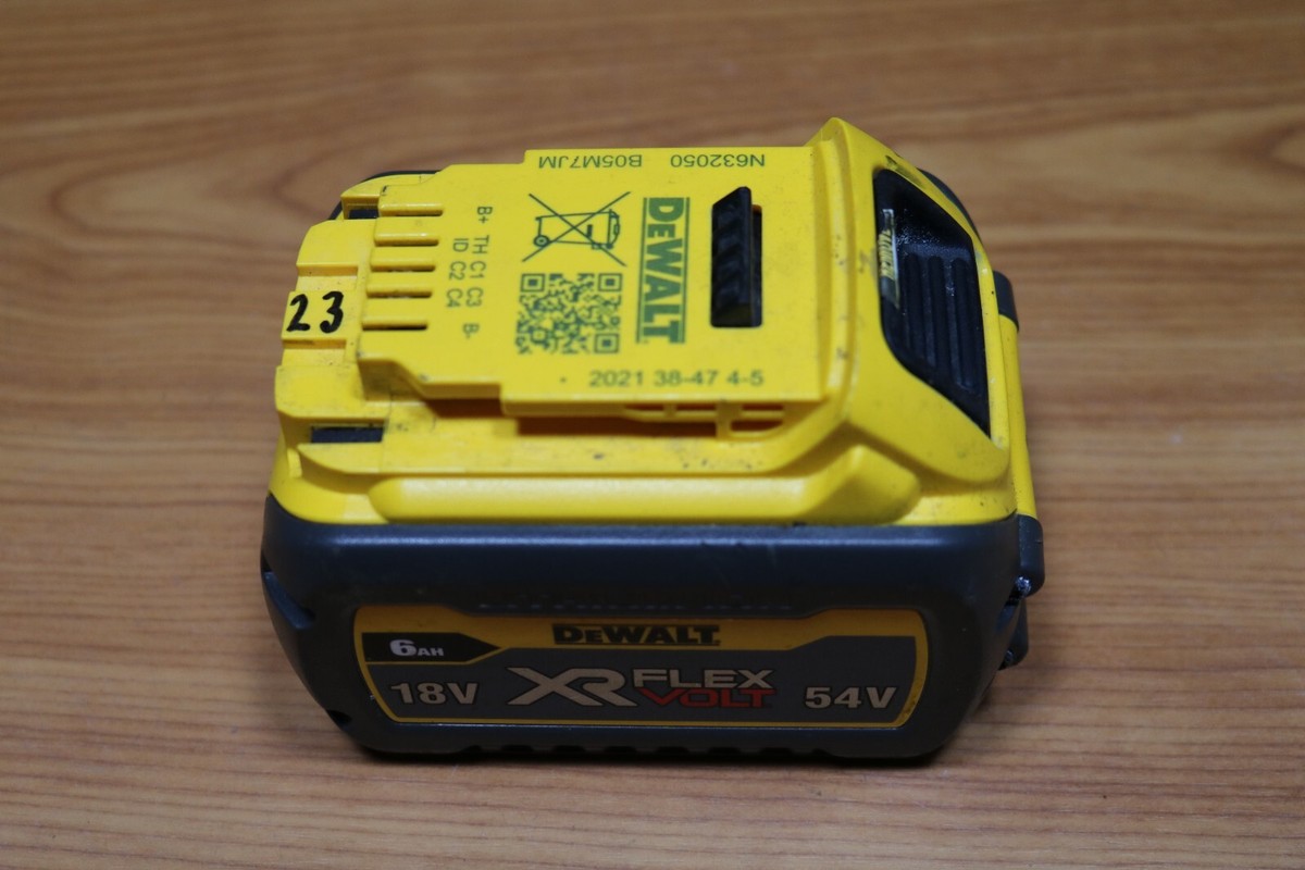 Dewalt DCB546 6ah 18v 54v flexvolt battery not charging FAULTY