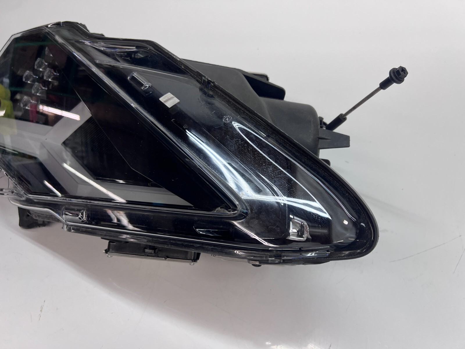 LAMBORGHINI AVENTADOR FRONT LEFT DRIVER HEADLIGHT OEM 471941003M