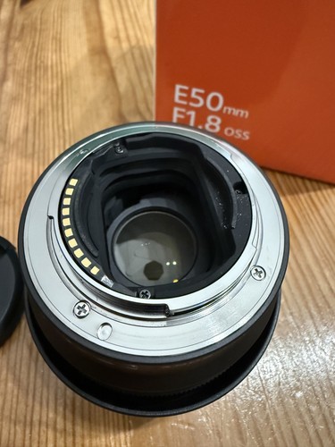 Sony FE 50mm f/1.8 Prime Lens for Sony E-Mount - Picture 6 of 10