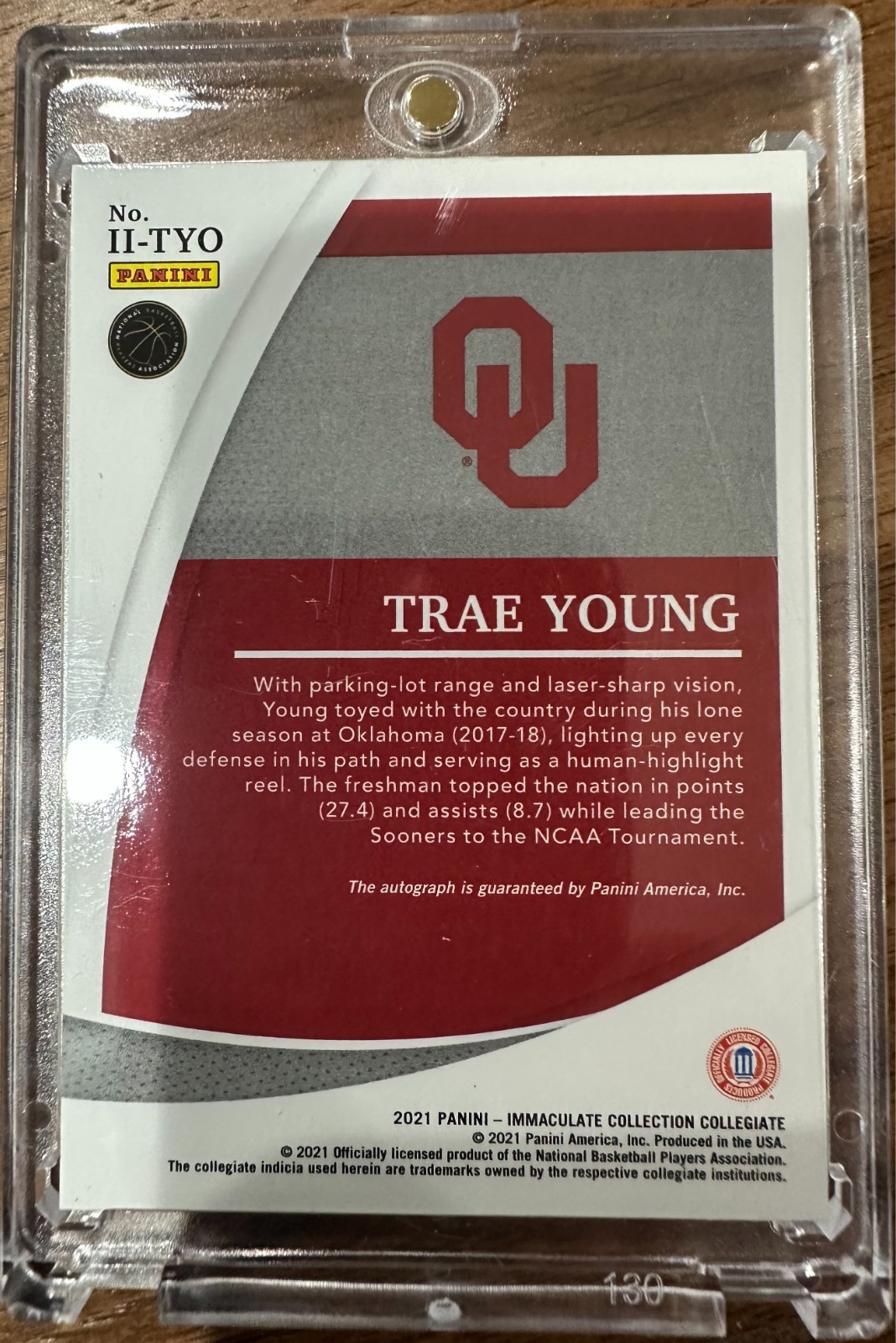 2021 Immaculate Collegiate Trae Young Auto /49 Oklahoma Sooners  Autograph view 2