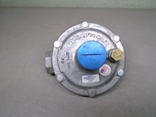 MAXITROL 325-3 GAS PRESSURE REGULATOR 10 PSIG MAX