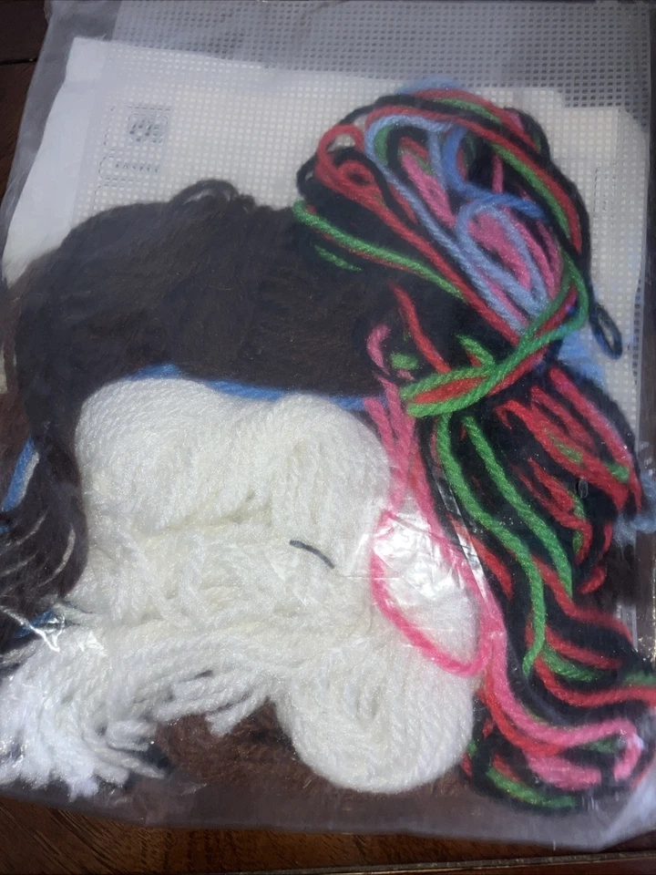 Creative Expressions Needlepoint Kit 5838 Vintage 1983 doing the reindeer rag - Image 3 of 4