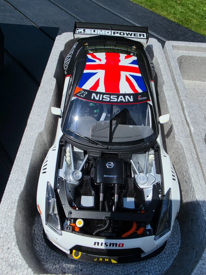 1/18 AUTOart Nissan GT-R R35 FIA GT1 WC 2010 SUMO POWER GT #23 81078 - Photo 4/4