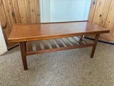 MID CENTURY MYER COFFEE TABLE WITH RETRO MAGAZINE RACK