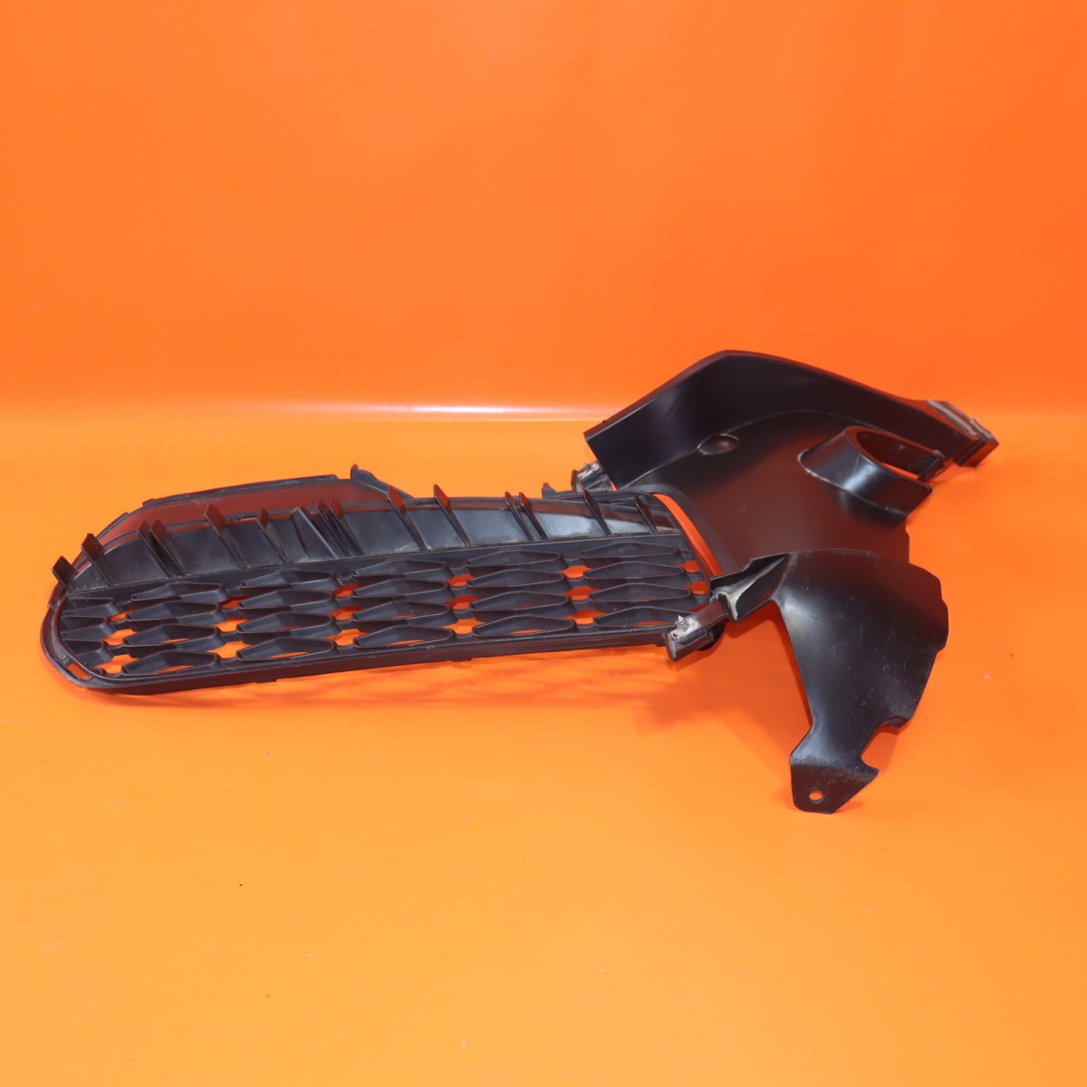 ROLLS ROYCE CULLINAN GRILLE LEFT 2019 2020 2021 2022 2023 2024 51117448915 OEM