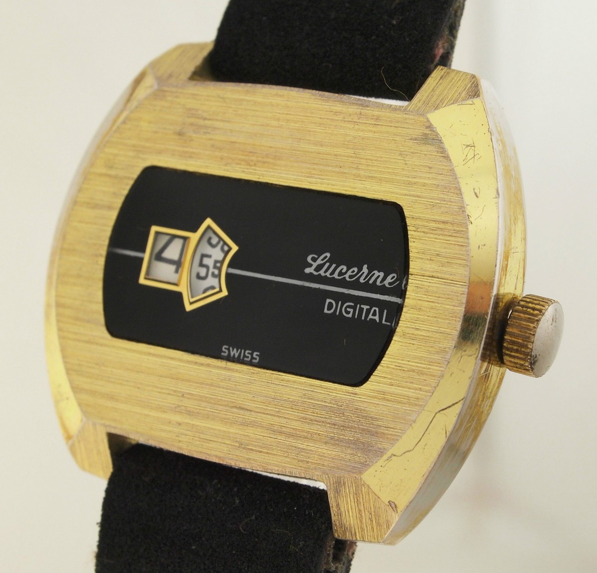 MECHANISCHE UHR MIT DIGITALER ANZEIGE 1970er JAHRE KULT DESIGN LUCERNE  SWISS