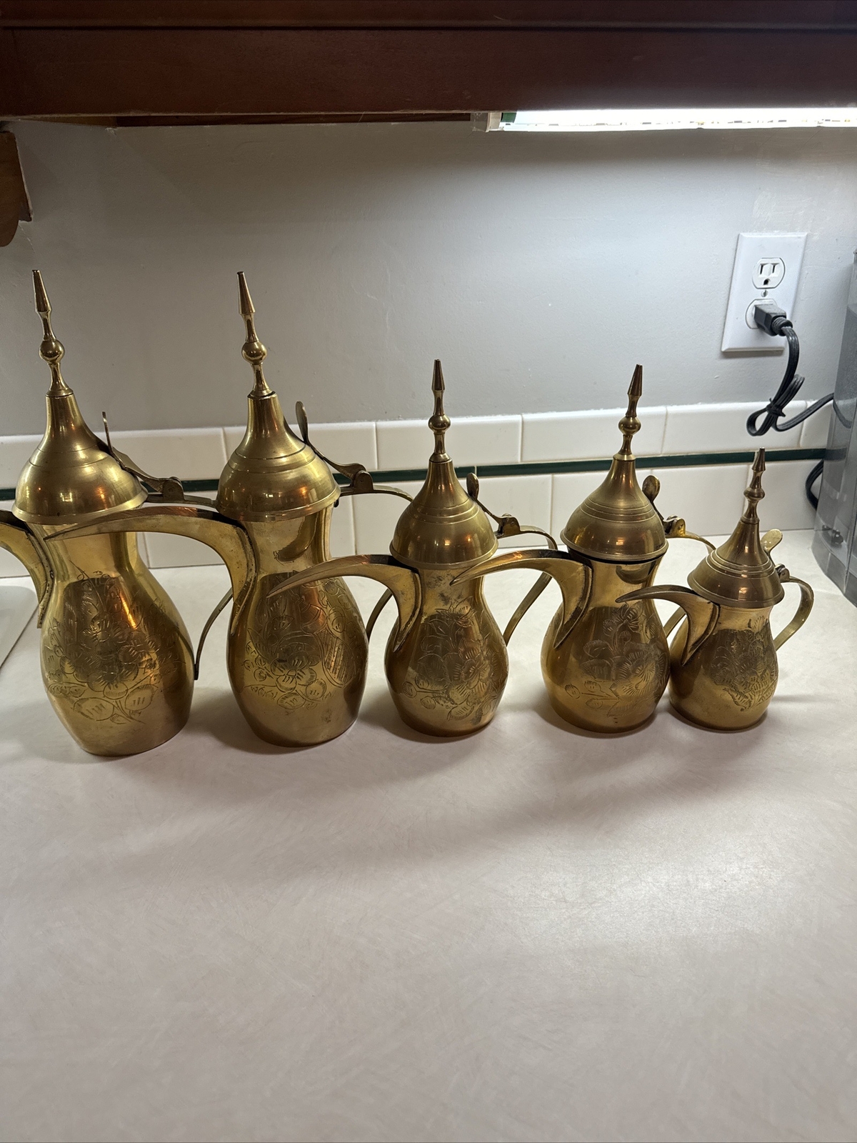 Pot Brass Vtg Middle Eastern Asian Arab 5 Pc Set