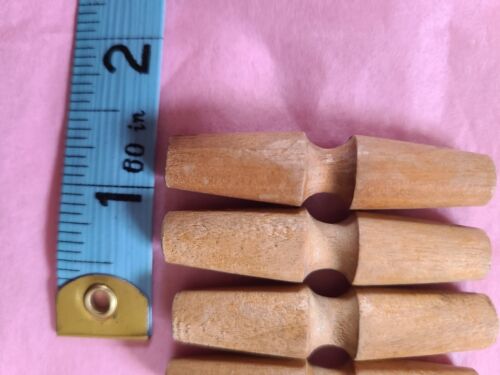 Wooden Duffle Coat Toggle Buttons Knitwear Haberdashery Sewing Crafts Vintage - Picture 3 of 3