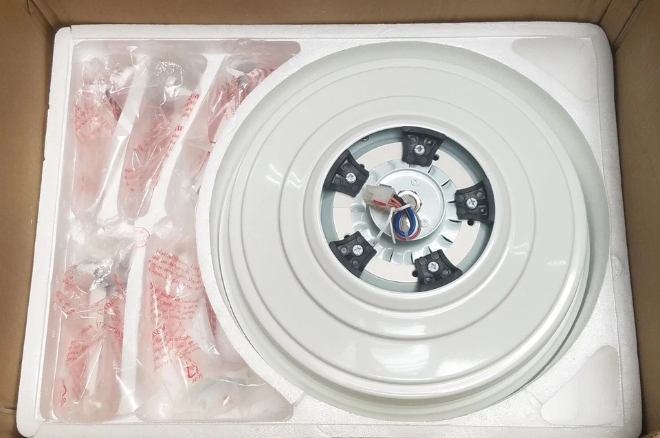 MinkaAire Kafe F695-WH White 52" 5-Blade Indoor Ceiling Fan - Image 4 of 4