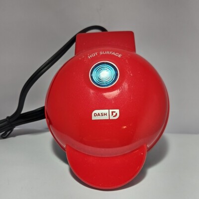 DASH Mini Waffle Maker Heart Shaped Waffles Open Box Unused