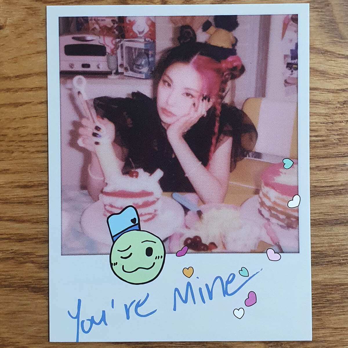 Yeji Official Polaroid Photocard Itzy 1st Album Crazy In Love