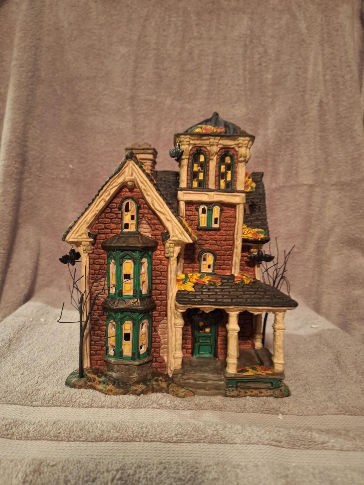 Dept 56 Ghastly's Haunted Villa Halloween Snow Village eBay