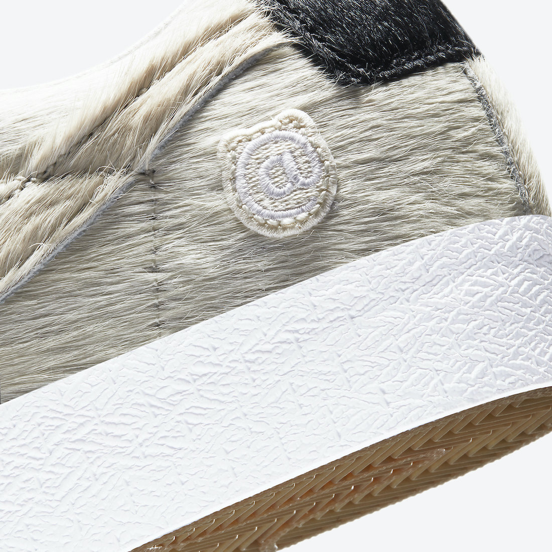 【未使用品】Medicom Toy × Nike SB Blazer Low s-l400.jpg