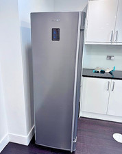 samsung RR82EDMH tall Larder Fridge 350L+ capacity and SpaceMax tech