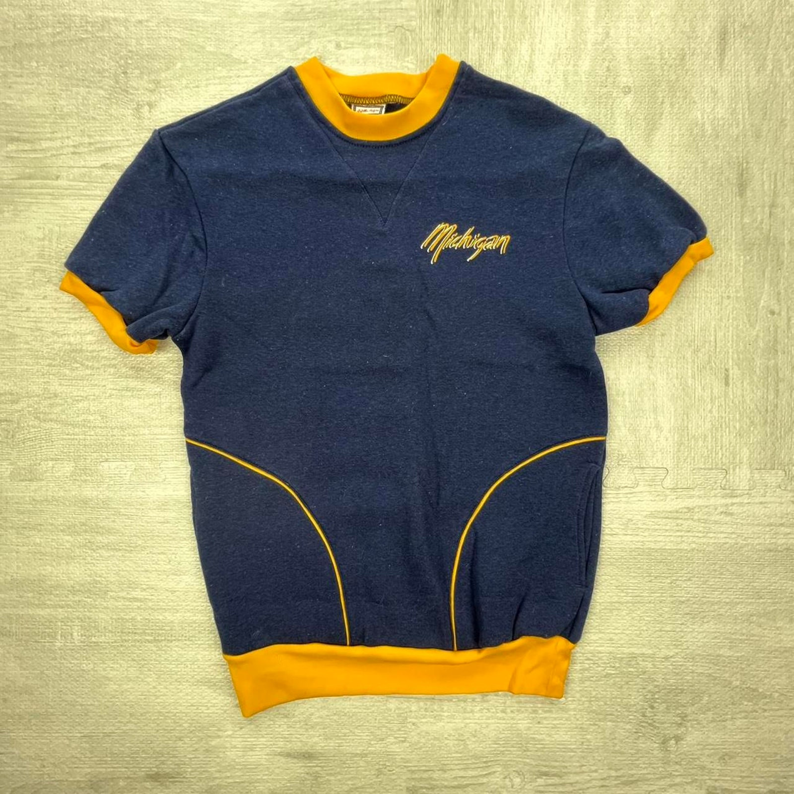 Vintage 80s Michigan Wolverines T-Shirt Tee Size: S Blue Yellow NCAA College