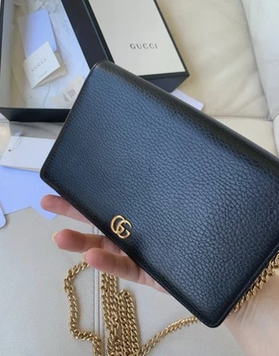 Gucci GG Marmont Mini Schultertasche/Clutch schwarz genarbtes Leder Goldkette - Bild 1 von 4