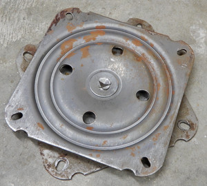 Used Non Locking Swivel for Boat Seats Four Hole Mounting Pattern 6.75 Inch Base