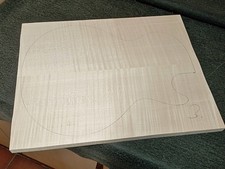 FLAMED MAPLE TOPSET, RIEGELAHORN DECKE, AUFLE...