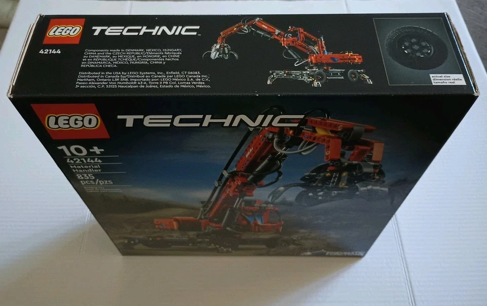 LEGO TECHNIC 42144 Material Handler Retired Set New In Sealed Box - Image 2 of 4