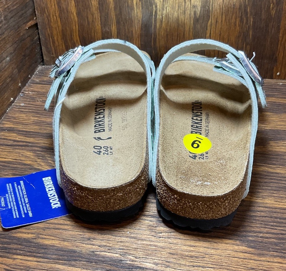 Birkenstock Arizona Gator Gleam Metallic Green Sandals Women’s Size 9 - 40 image 5