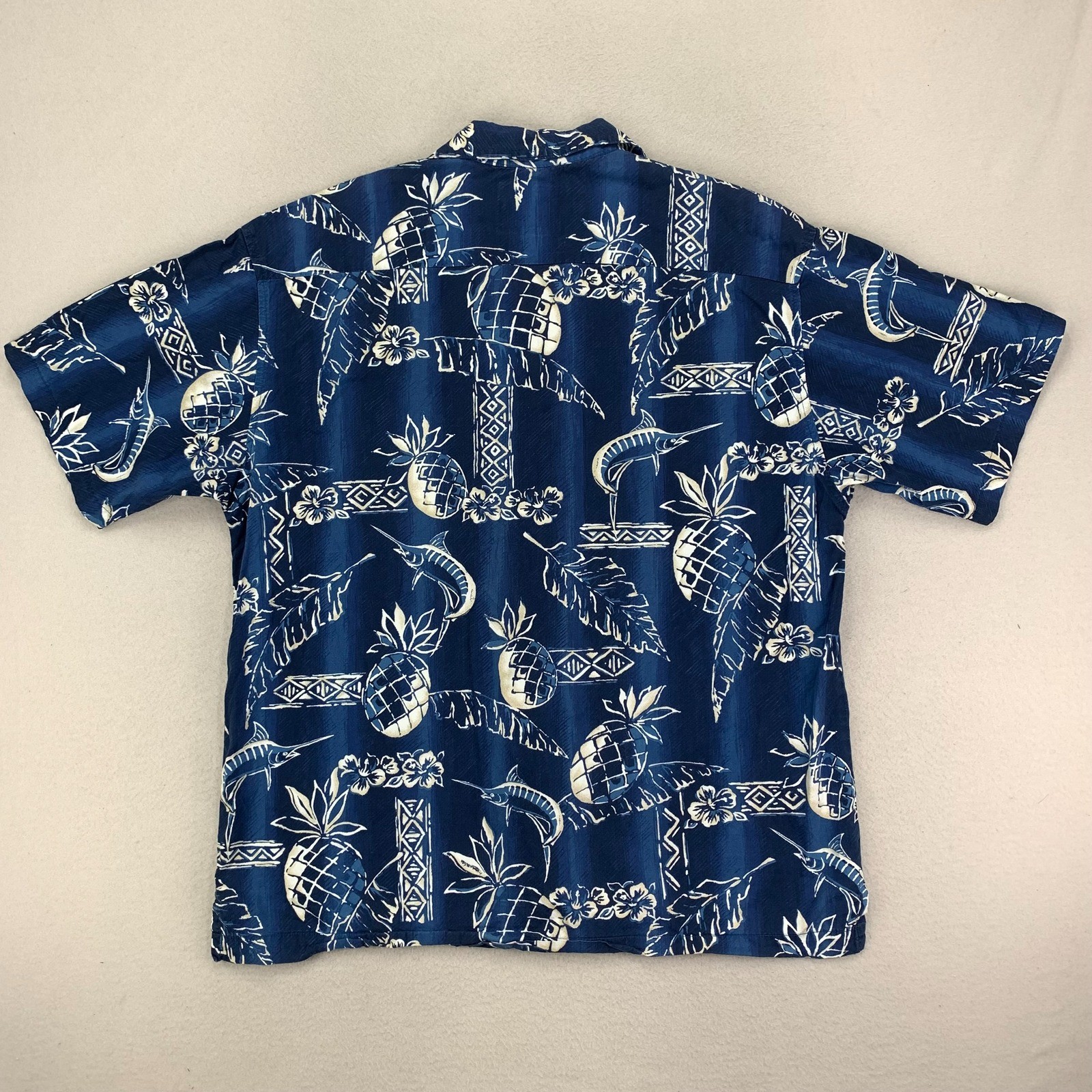AFTCO Bluewater Camp Shirt Mens Blue Pineapple Swordfish AOP Aloha USA Rayon