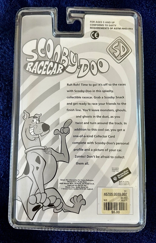 Coche de carreras Scooby-Doo # 8 Warner Brothers Studio Store 2000 fundido a presión 1:64 como nuevo Foto 2 de 4