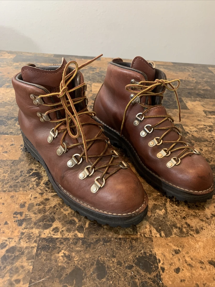 Vintage Danner 30520 Mountain Light Gore-Tex Hiking Boots Size 8 1/2 D
