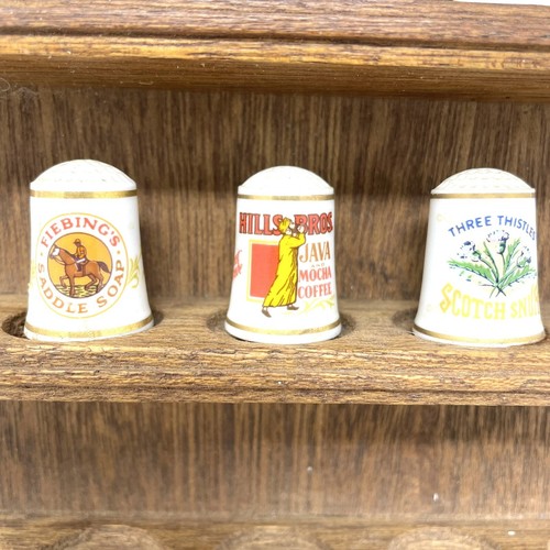 VINTAGE Franklin Mint The Country Store 17 Thimbles Collection w/ Wooden Rack - Picture 2 of 8