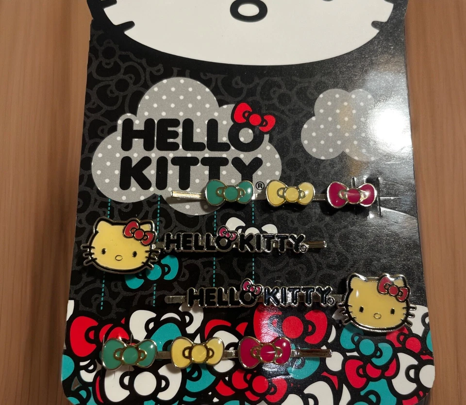 ✨Loungefly x Hello Kitty 4 piezas Bobby Pin 2” Barette, vacaciones, Kawaii, limitado✨ Foto 2 de 4