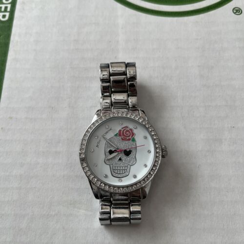 Betsey Johnson Crystal Sugar Skull watch Untested - Picture 1 of 9