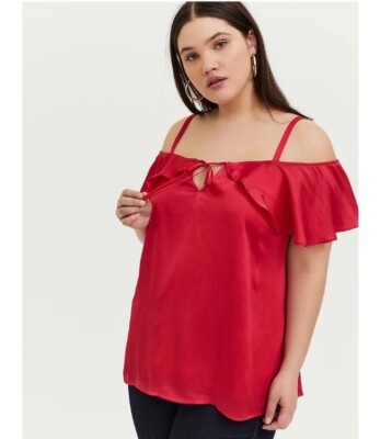 Torrid Fuchsia Pink Textured Chiffon Cold Shoulder Top Sz 1 NWOT