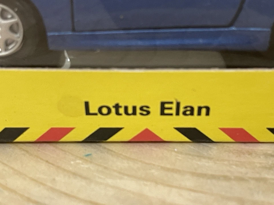 Colección Maisto Supercar Lotus Elan Die-Cast en caja Foto 3 de 4