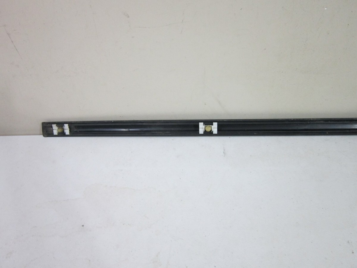 BMW E36 FRONT DOOR LEFT SIDE MOLDING OEM 19607310 51131960731 | eBay