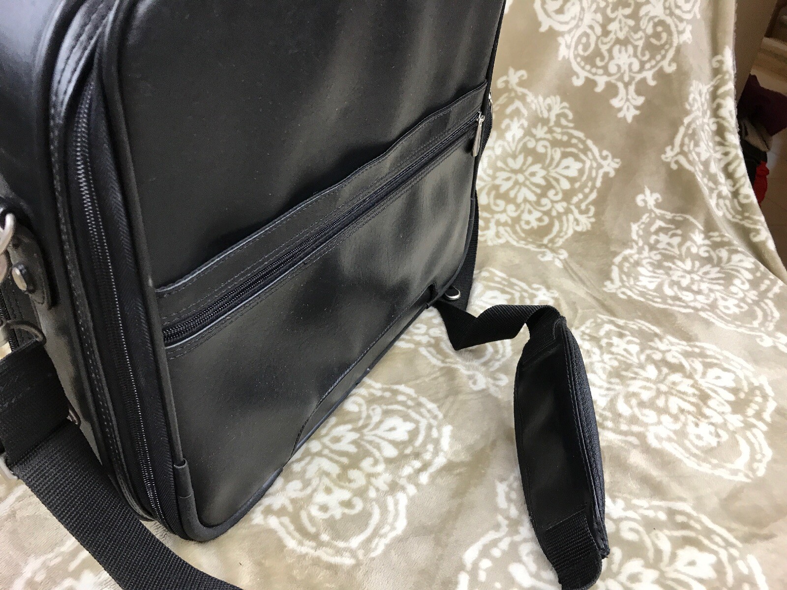 Samsonite Black Leather Expandable Briefcase CarryOn … Gem