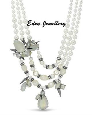 Gorgeous ERICKSON BEAMON Necklace with Genuine Crystals and Faux Pearl Imported