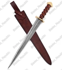 Handmade Damascus Steel Medieval Short Sword Battle ready Viking Sword Wi Sheath